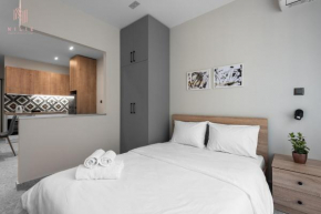 Timesquare, Nilie Hospitality MGMT